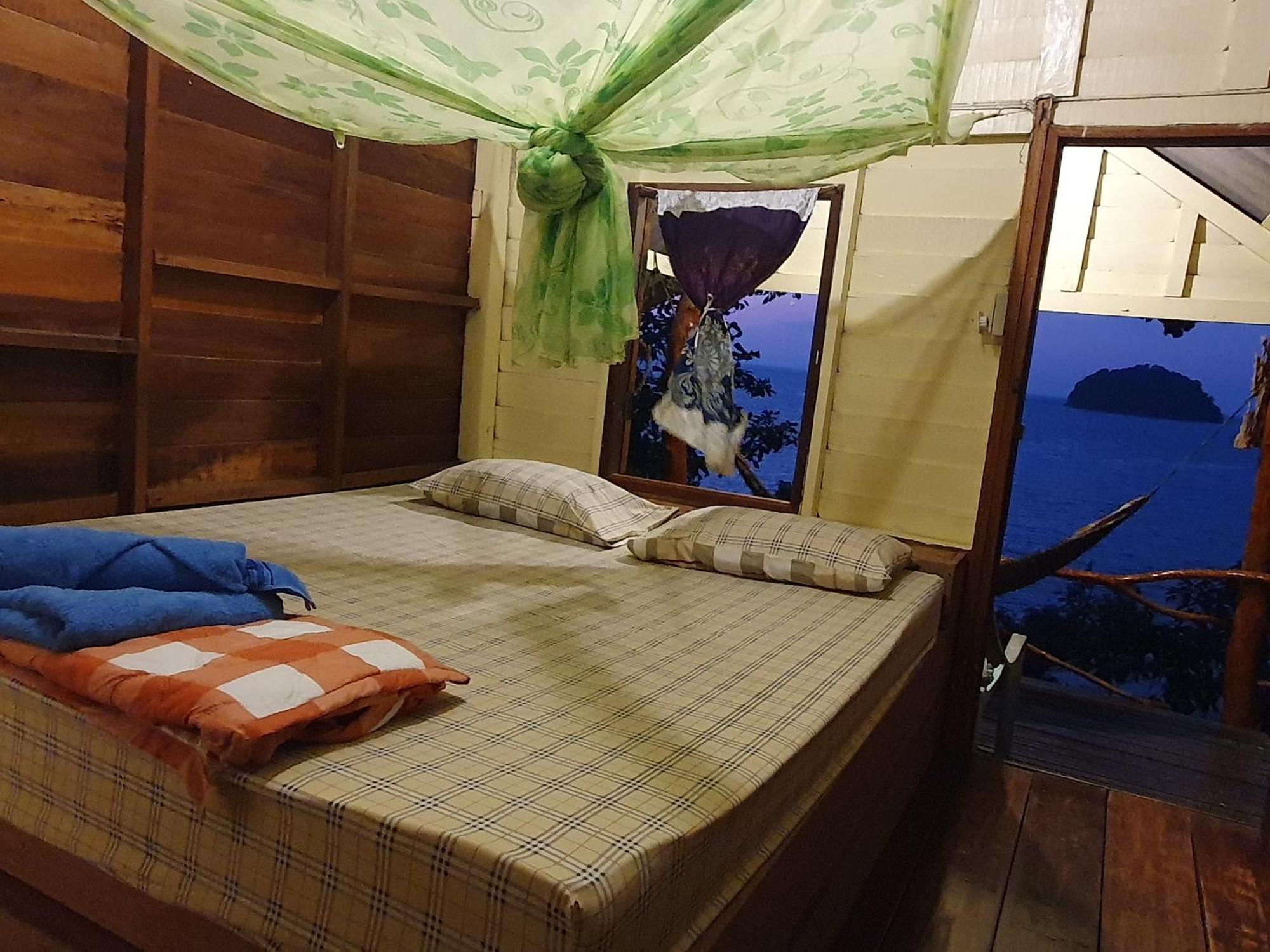 Littleduck Bungalow Koh Chang Ranong Quarto foto